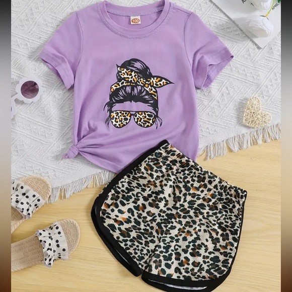New 2 Piece Purple Graphic Tee and Leopard Print Shorts Set Size 5/6 - Picture 1 of 8